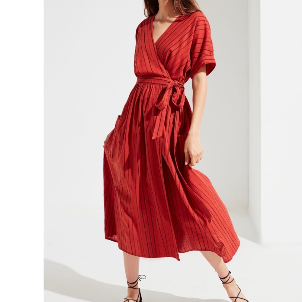 Urban Outfitters Gabrielle Linen Midi Wrap Dress